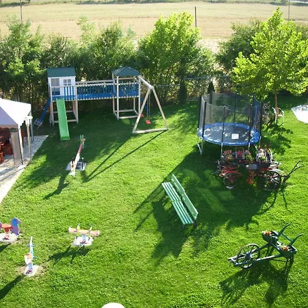 Ravni Gaj Hotel Knic